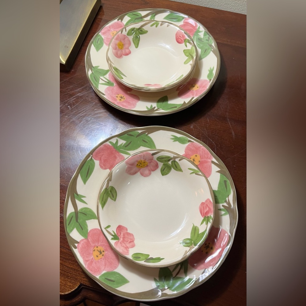 Franciscan DesertRose Lot; 2 bowls & 2 salad plates, collect or replace, England